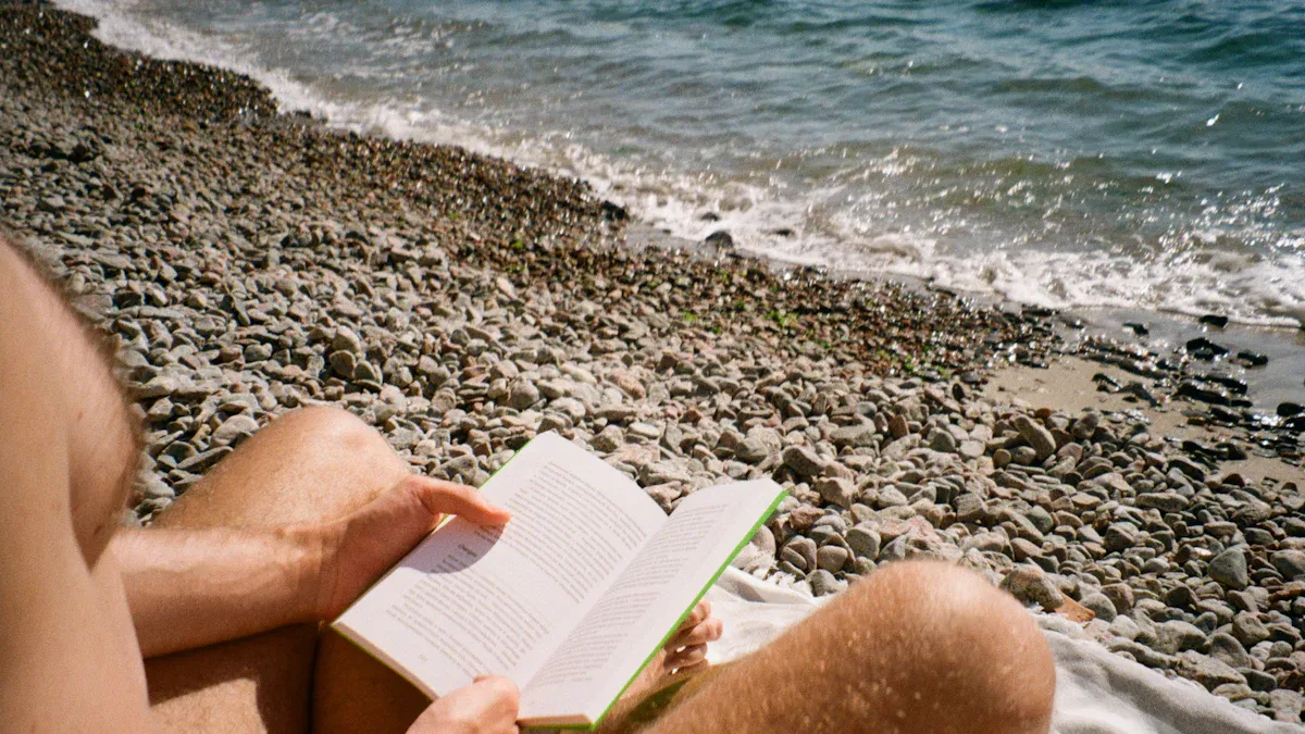 The Surf House by Lucy Clarke Book Review