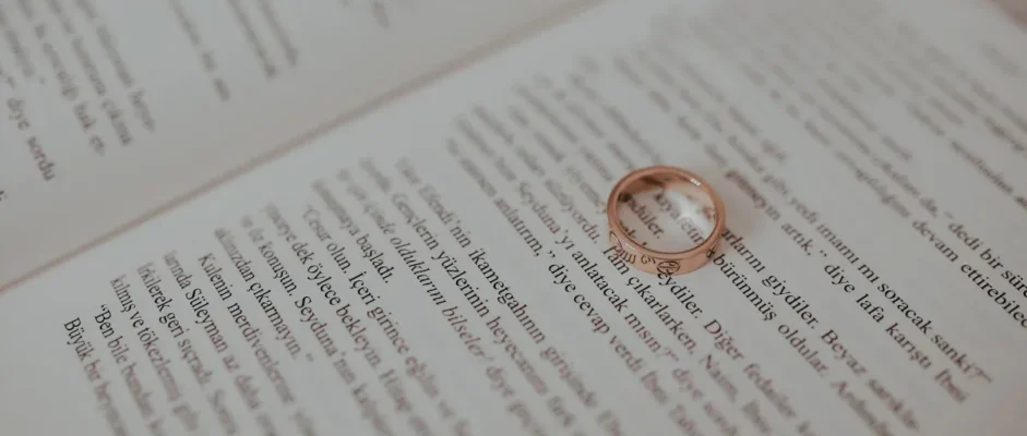 For The Ring by Jennifer Hennessy Book Review