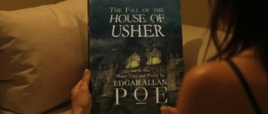 The Fall of the House of Usher by Edgar Allan Poe Book Review by Som Dutt from https://dionysusreviews.com AI Image