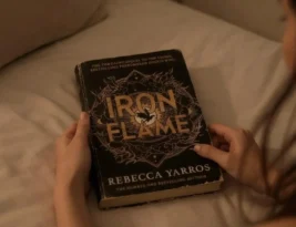 Iron Flame by Rebecca Yarros Book Review