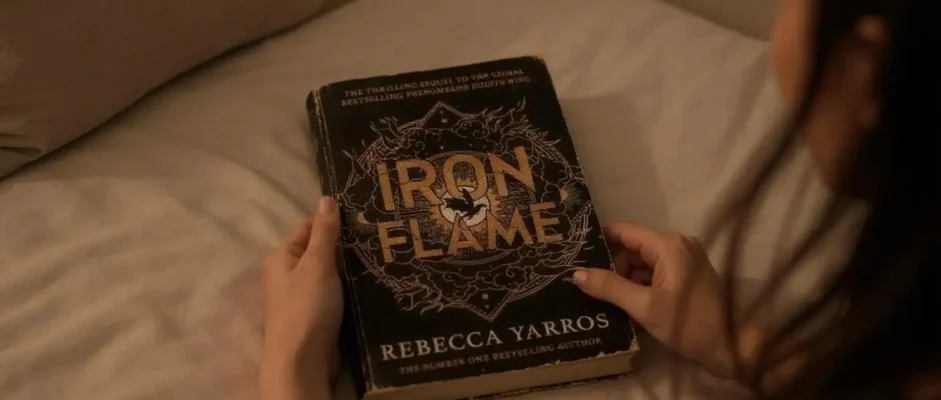 Iron Flame by Rebecca Yarros Book Review by Som Dutt from https://dionysusreviews.com AI Image