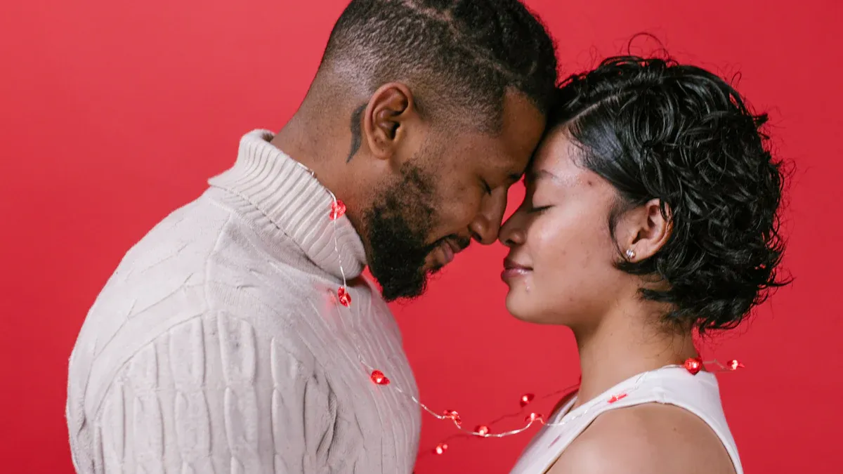 You’re Pucking Kidding: A Fake Fiancé Best Friend'
                style=